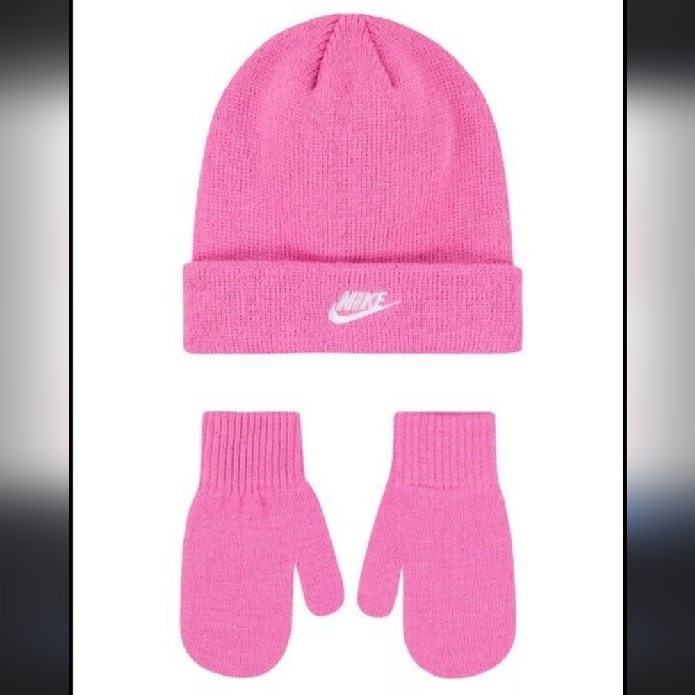 2T-4T Pink 🩷 Nike Beanie and Mittens. Brand New With Tags!
